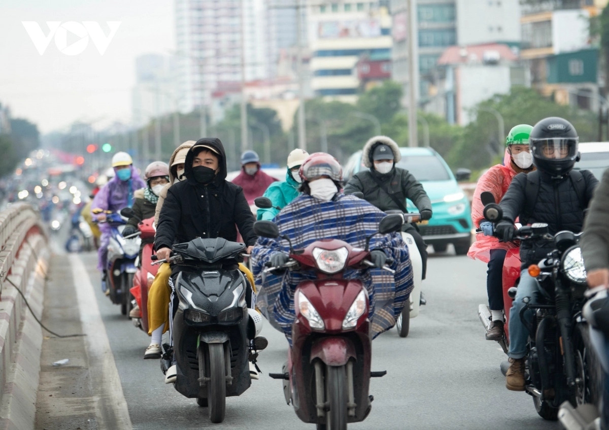 Ngày thứ 2 liên tiếp, Hà Nội có mức nhiệt dưới 10 độ C